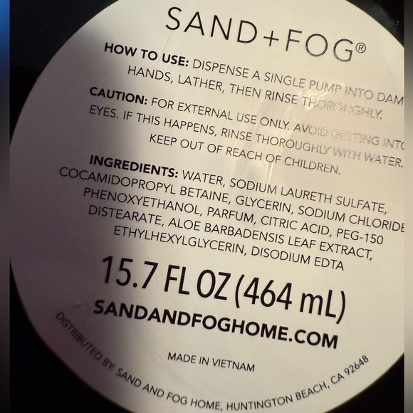 Sand + Fog NWT Quantity of 2 Aromatic Frazier Fur Hand Soap 15.7 Fl Oz Each - Picture 5 of 5
